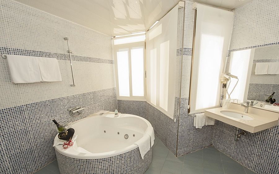 Hotel El Bruc Buitenkant foto
